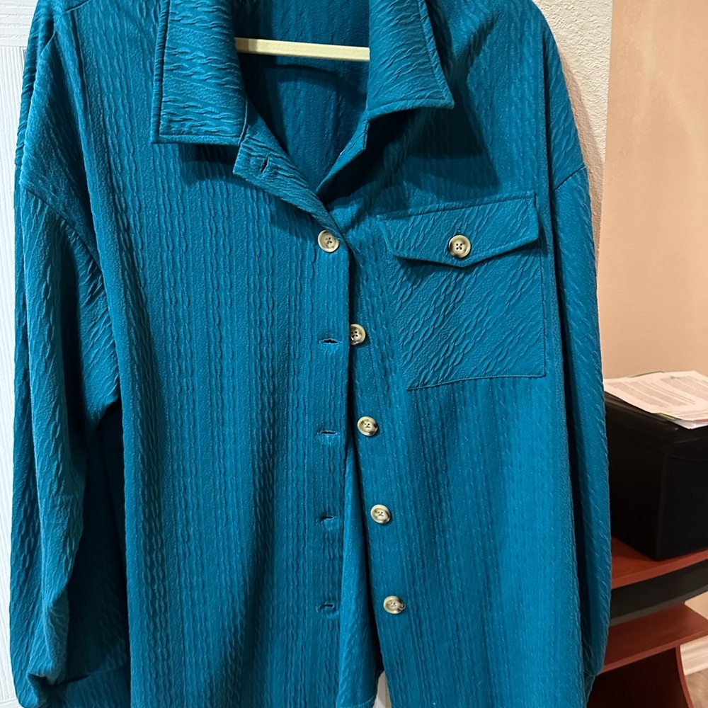 Button-Down Textured Shirt - Teal Blue